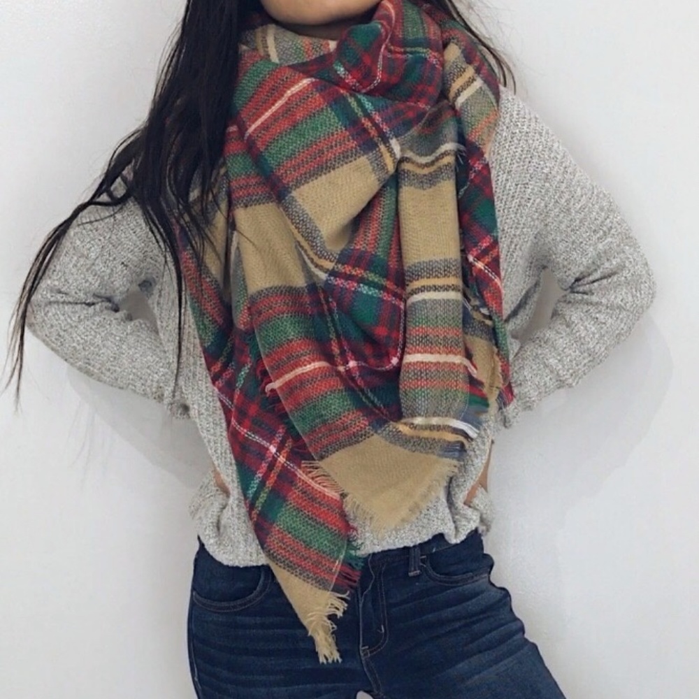 🆕 Juneau - Khaki Plaid Blanket Scarf - Picture 3 of 8